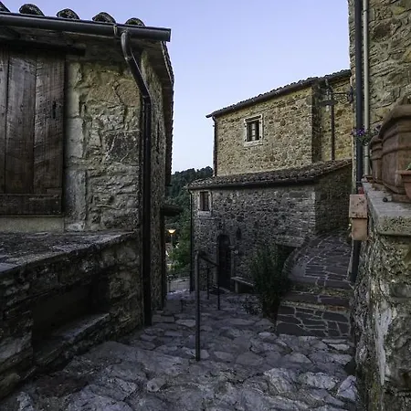 Agriturismo La Colombella Bed & Breakfast *